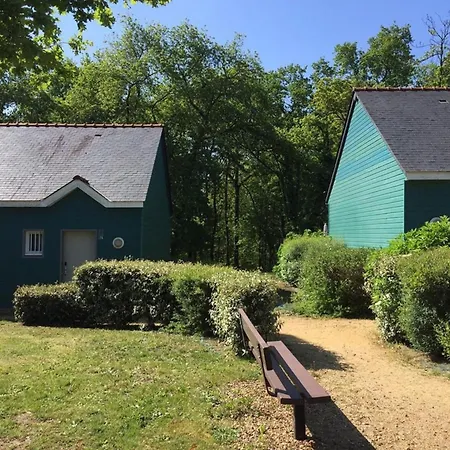 Spacious In For 5 Ferienhaus